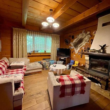 Vila Dom Z Bali Przy Szlaku Kasina Wielka Exteriér fotografie