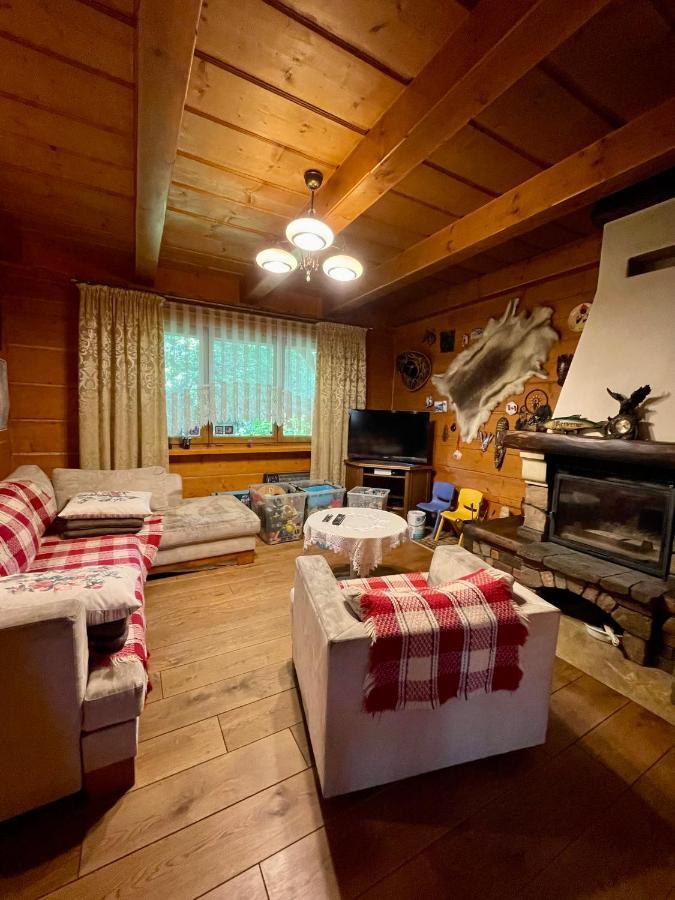 Vila Dom Z Bali Przy Szlaku Kasina Wielka Exteriér fotografie