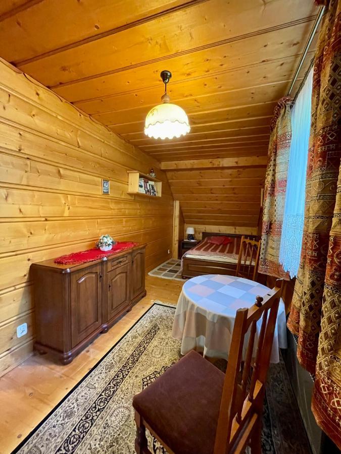 Vila Dom Z Bali Przy Szlaku Kasina Wielka Exteriér fotografie