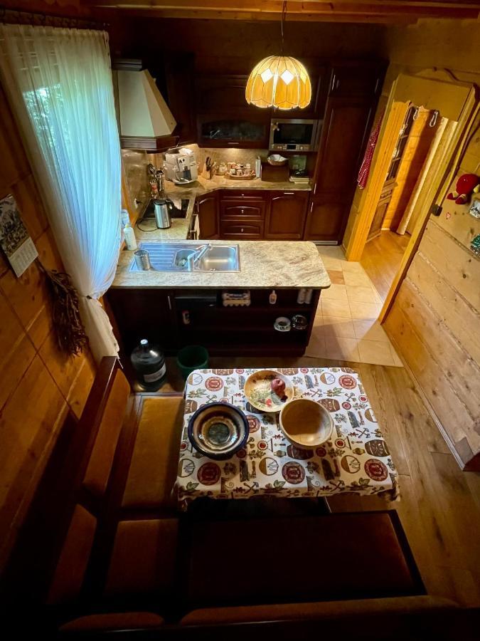 Vila Dom Z Bali Przy Szlaku Kasina Wielka Exteriér fotografie